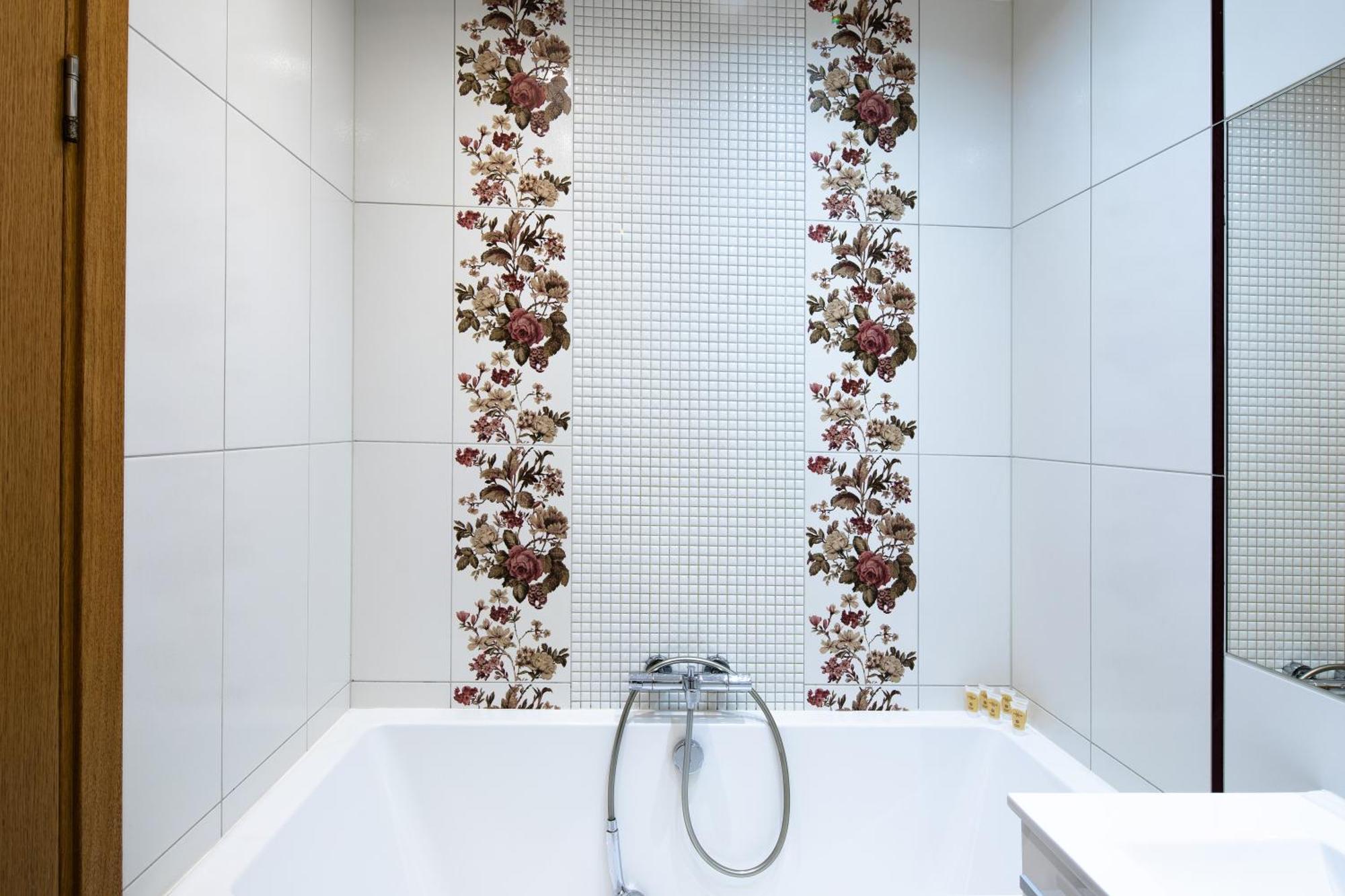 Riga Embassy Center Apartment With Parking エクステリア 写真